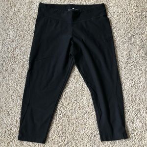 ADIDAS | CROPPED LEGGINGS